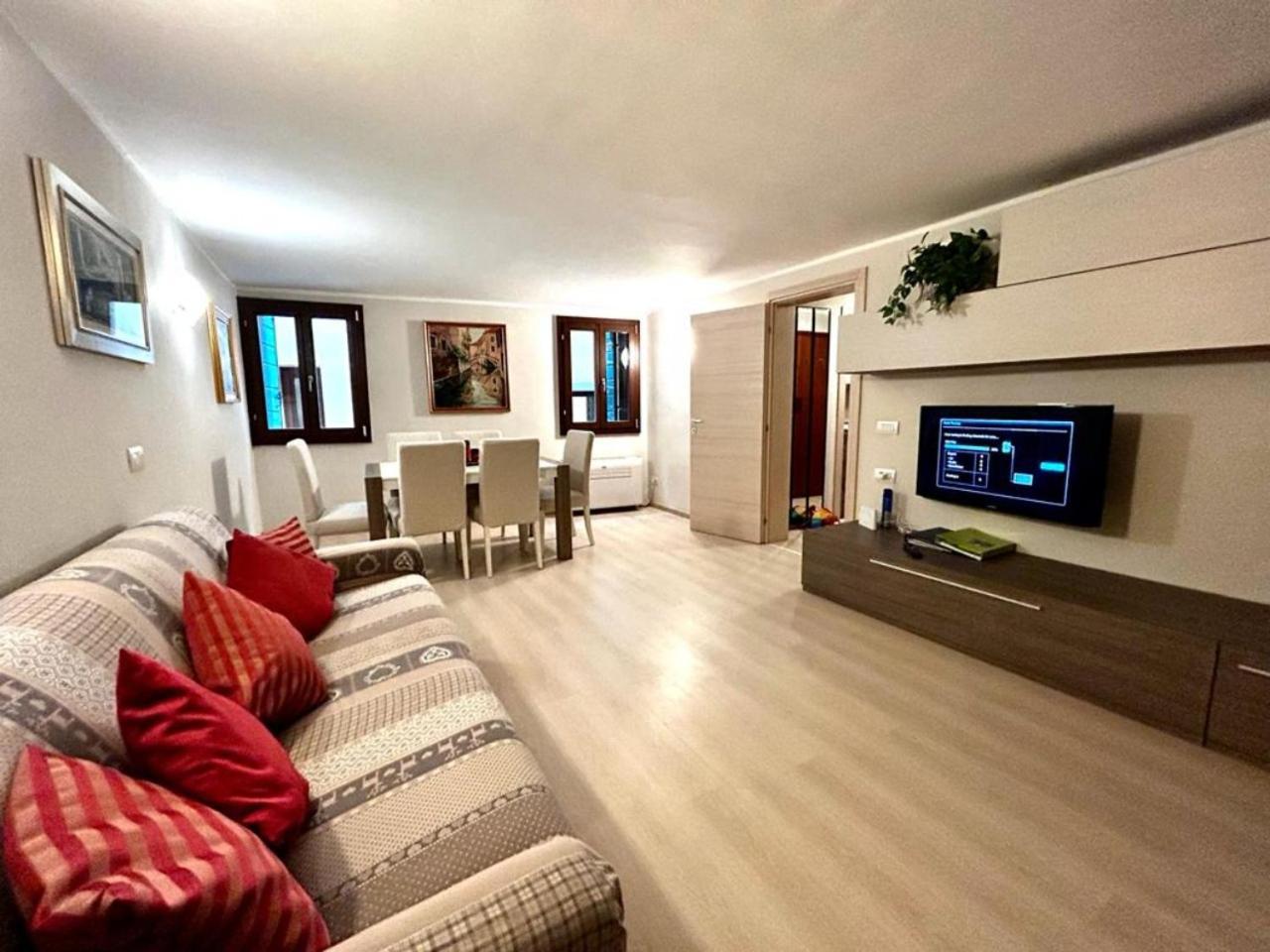 Grimaldi Apartments San Marco & Castello Venedig Eksteriør billede